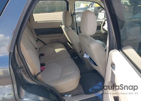 2009 Mercury Mariner V6 из США, поврежденный, VIN 4M2CU91G99KJ01065